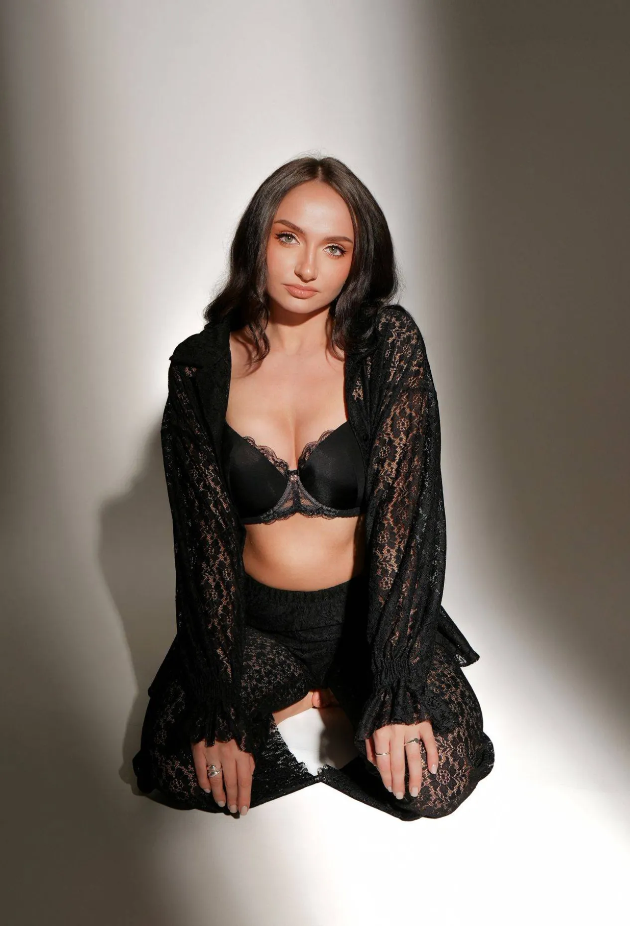 Biustonosz AV 2256 Half Cup Black