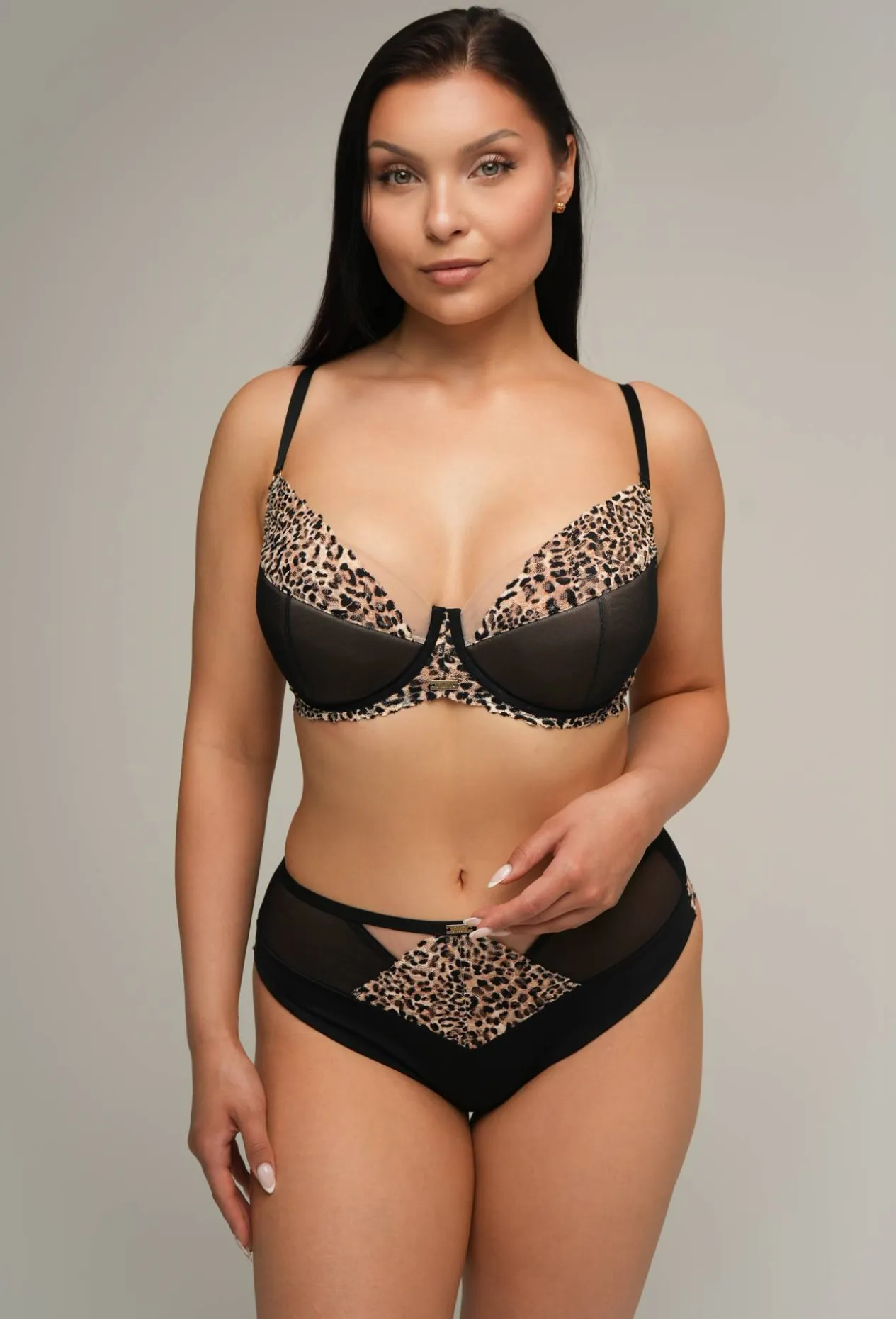 Biustonosz AV 2208 Push Up Black Panther