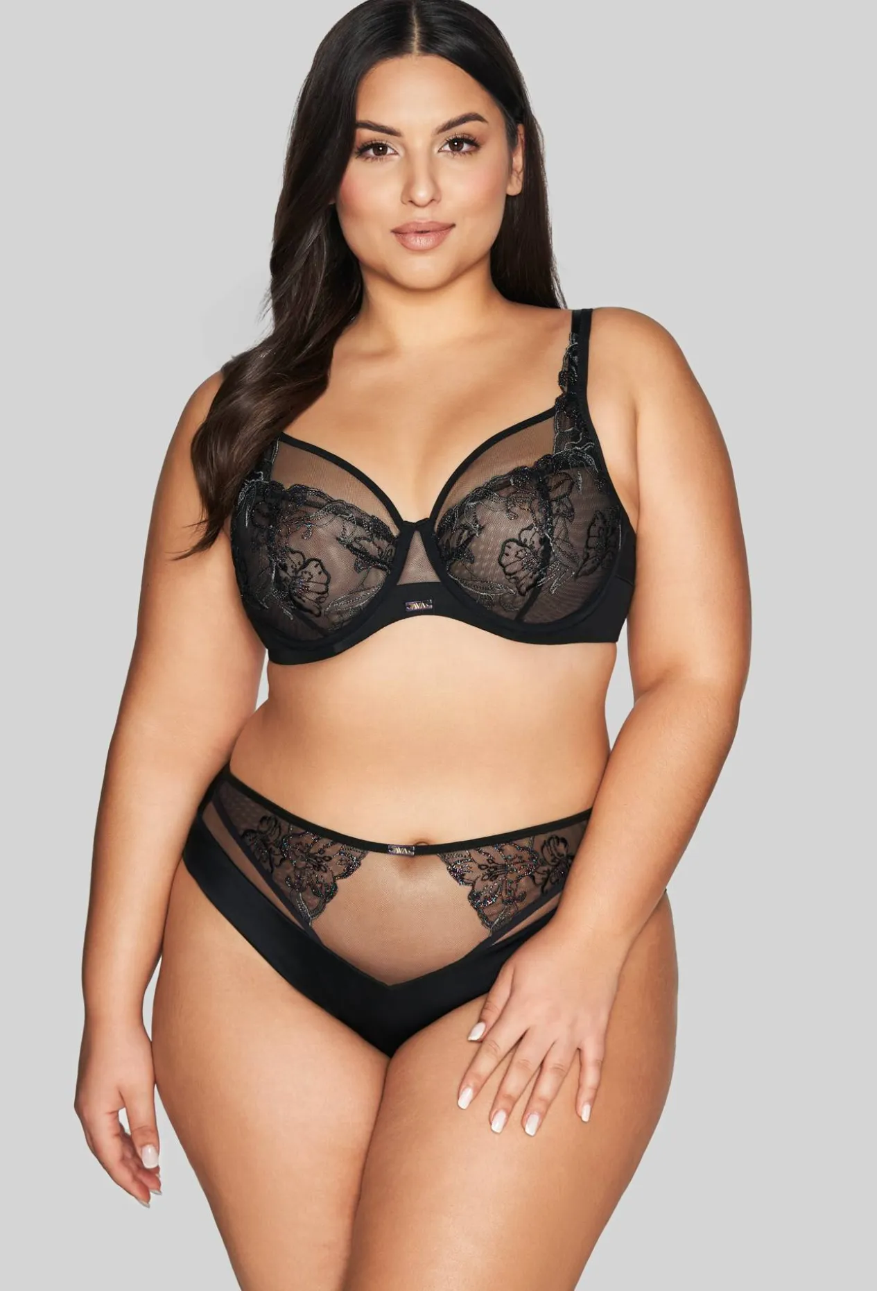 Figi AV 2072 Black