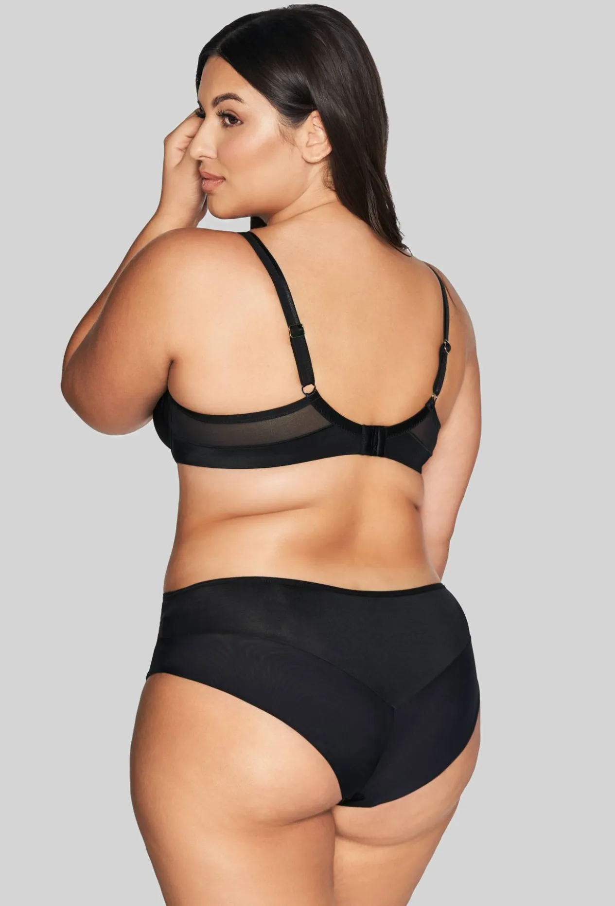 Figi AV 2072 Black