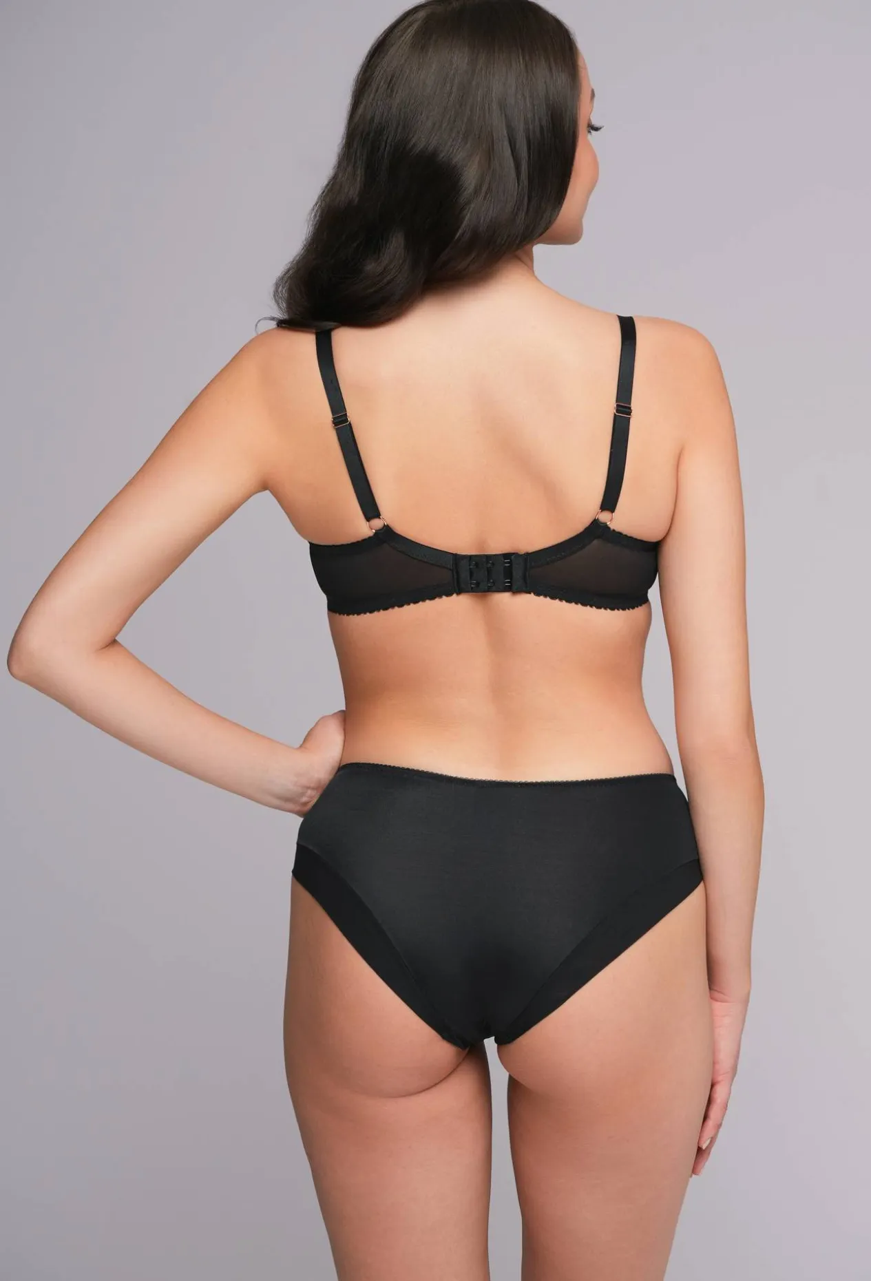 Figi AV 2256 Black