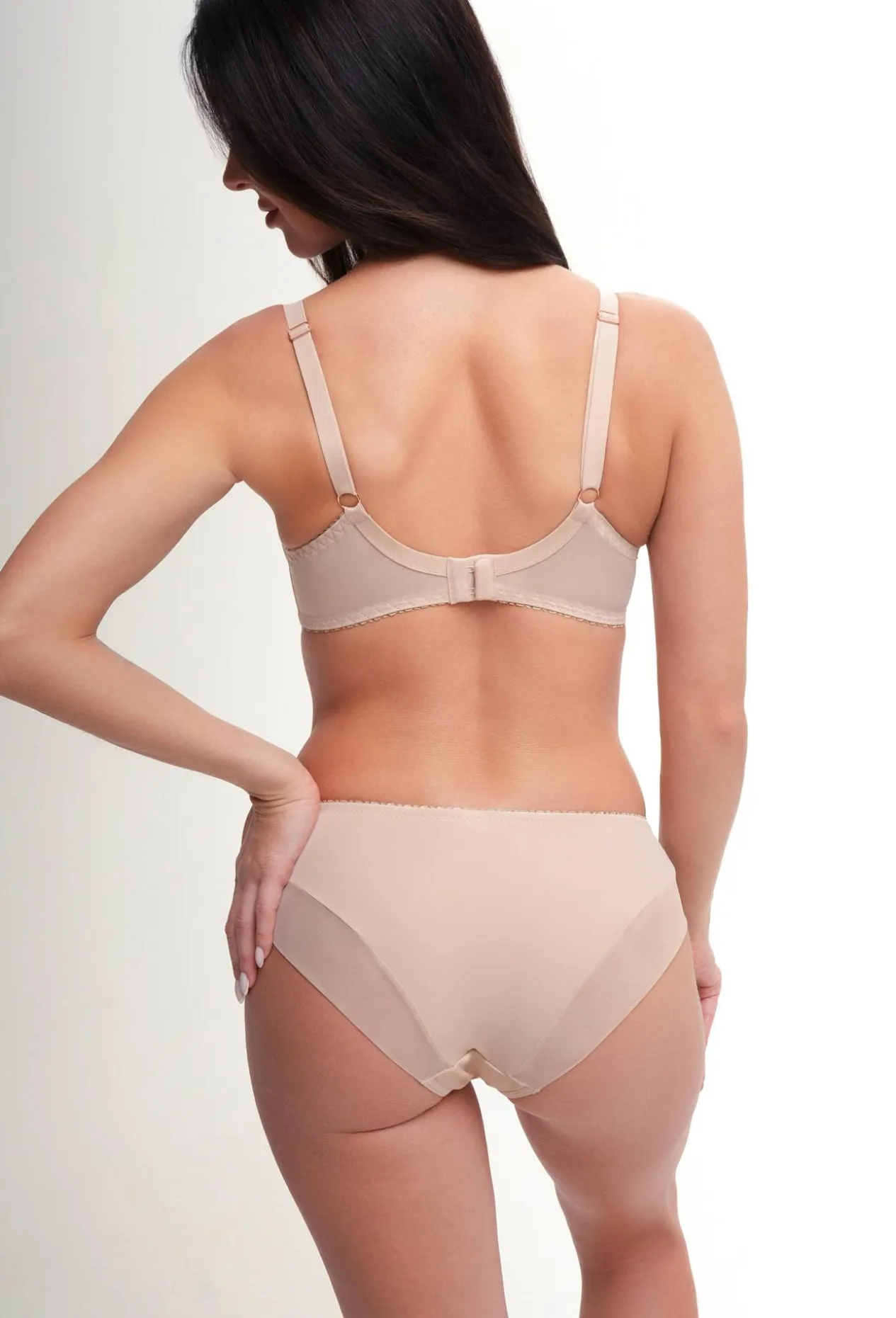 Figi AV 2265 Chocolate Beige