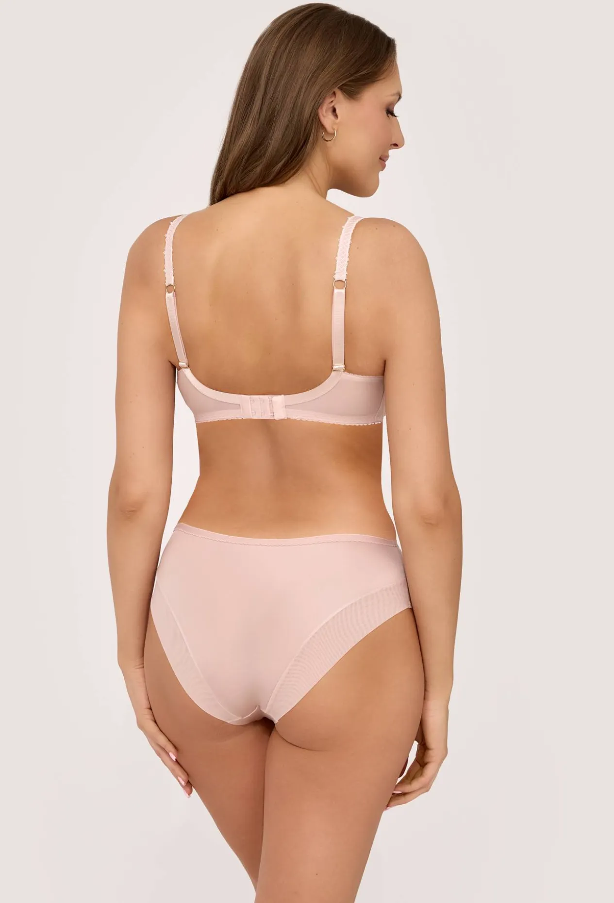 Figi AV 2228 Glided Petal